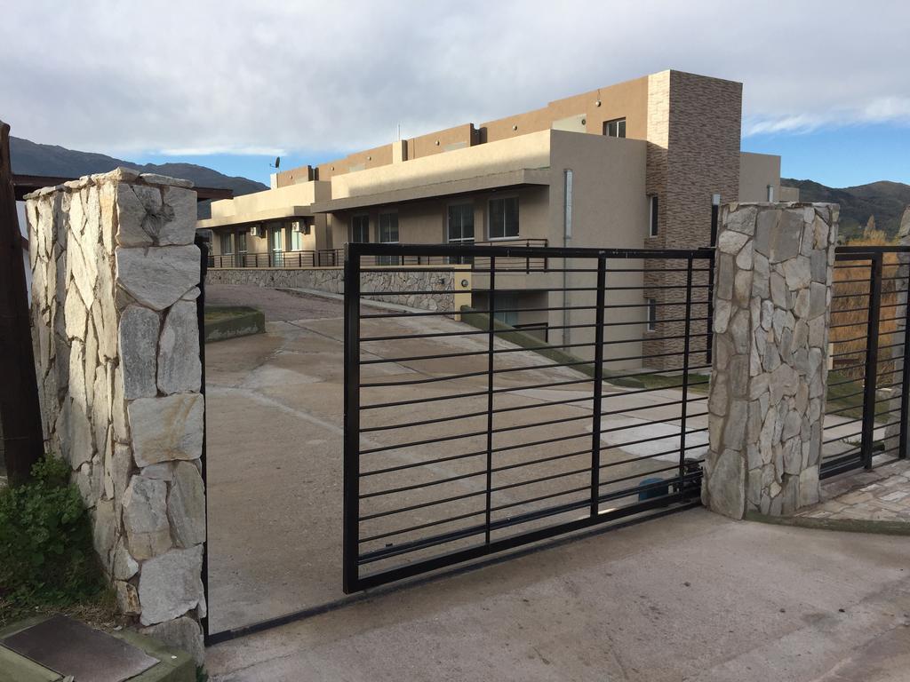 Altos Del Lago Apartman Potrero de los Funes Kültér fotó